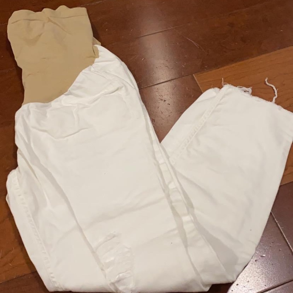 Jessica Simpson maternity pants